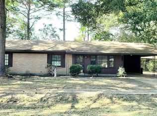 211 Frederick St, Bastrop, LA 71220