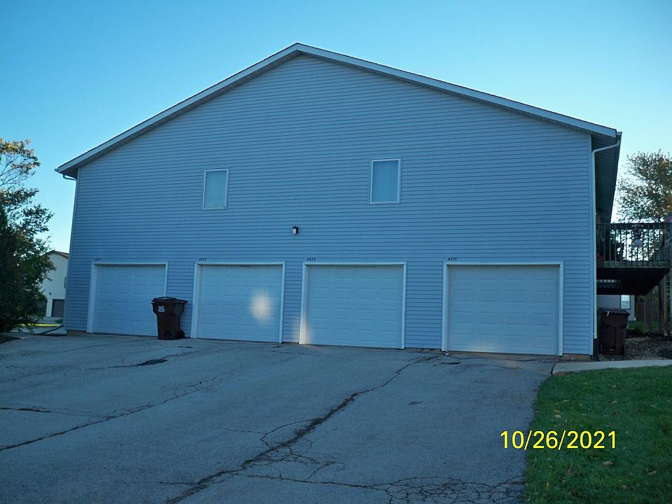1st image of 4577 Applewood Ln