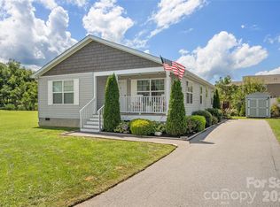 46 Janie Dr, Clyde, NC 28721