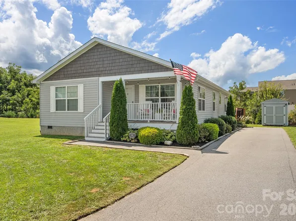 46 Janie Dr, Clyde, NC 28721
