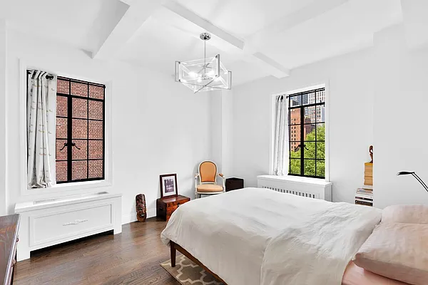 Rented by Cooper & Cooper Real Estate | media 10