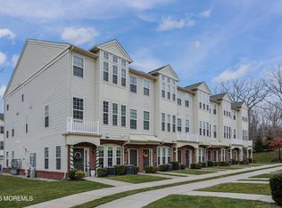 43 Jake Dr, Tinton Falls, NJ