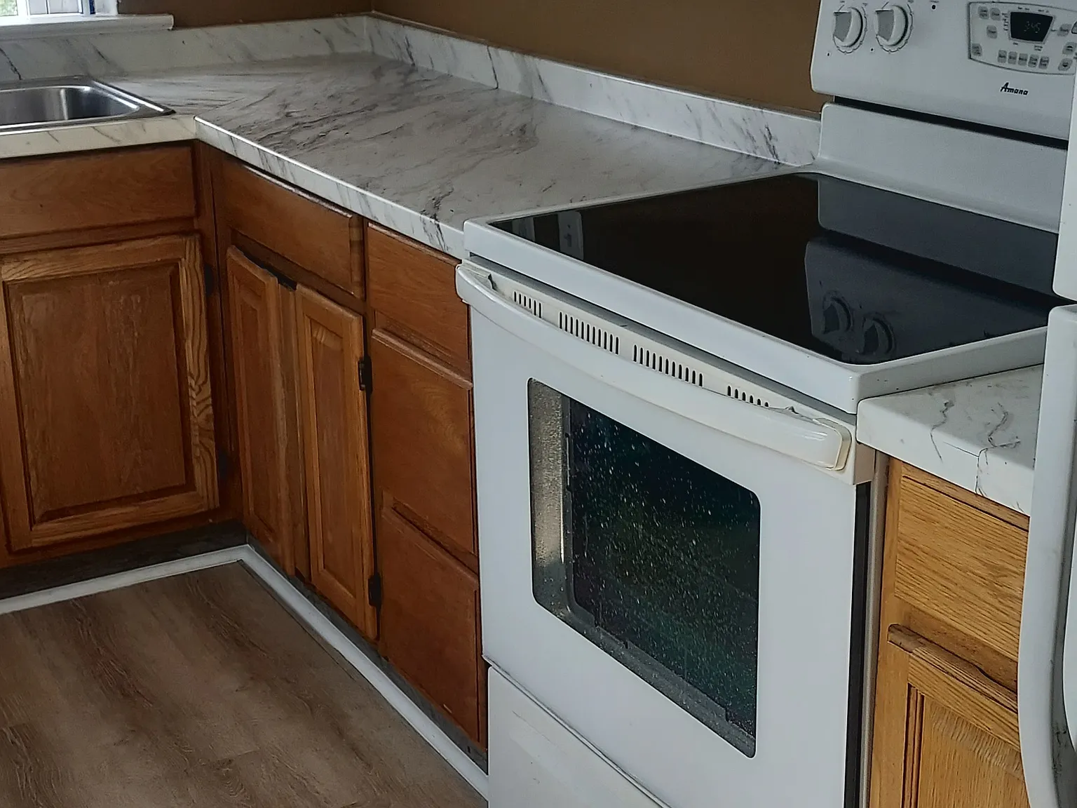 3 bed, 1400 sqft, $2,200 — Photo 3