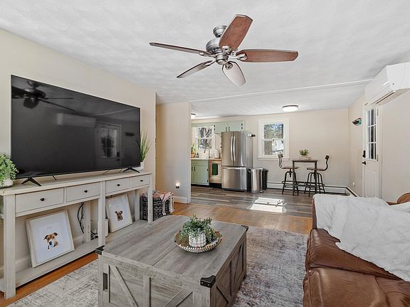 4th image of 15 Briar Avenue