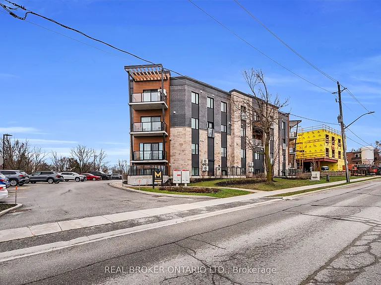 17 Centre St #311 — Photo 2