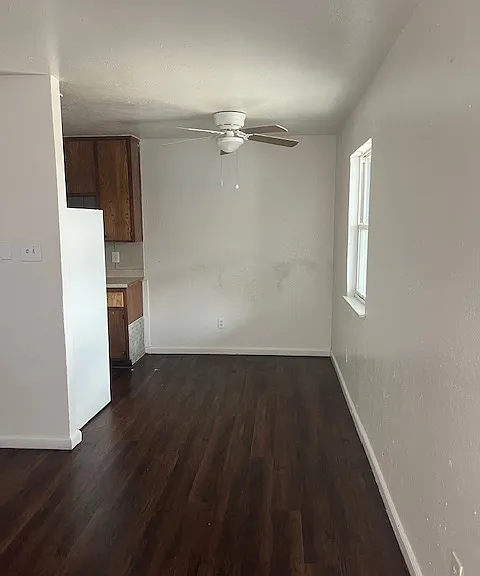 512 W Green Ave — Photo 6