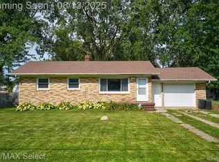 3201 Amelia Ave, Flushing, MI 48433
