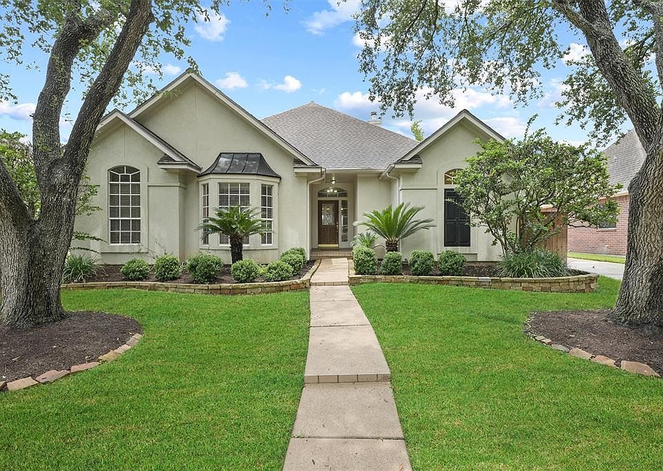 1st image of 7115 Emerald Glen Drive