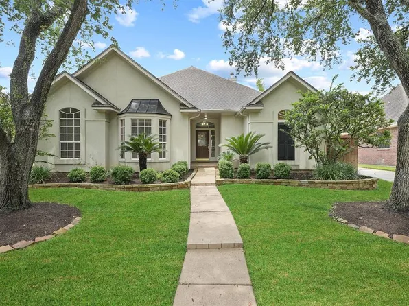 7115 Emerald Glen Drive, Sugar Land, TX 77479