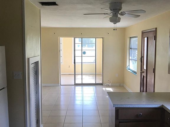 3rd image of 27603 Imperial Shores Blvd APT B
