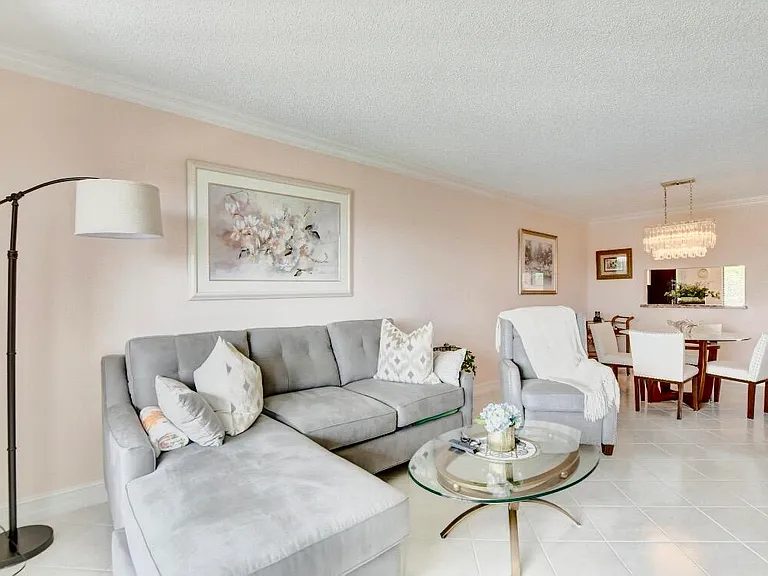 7270 Ashford Pl #307 — Photo 11