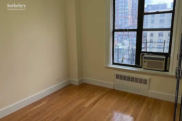 Rented by Sotheby's International Realty | media 5