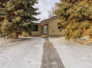 1908 E 9th St, Coaldale, AB T1M1A9