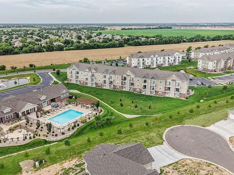 Copper Creek Apartment Homes — Photo 61