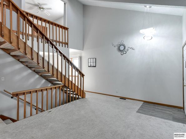 omaha-nebraska-75780236 picture