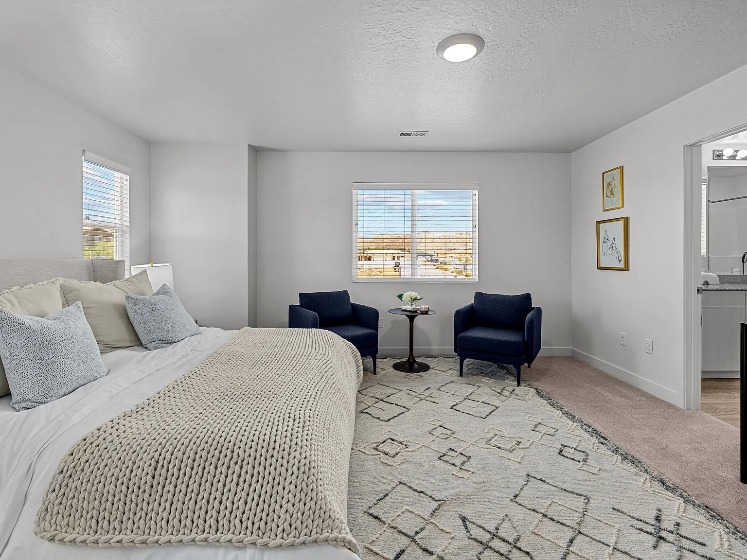 Desert Village Townhomes — Photo 3