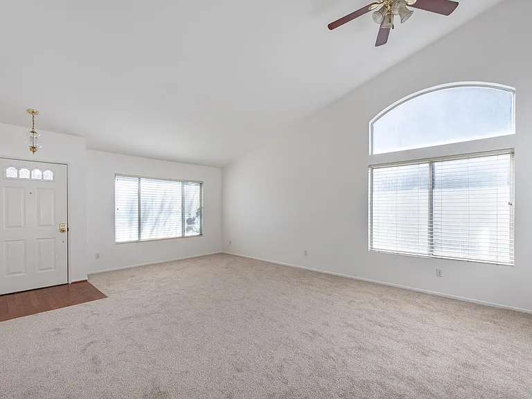 1833 Arbuckle Way — Photo 3