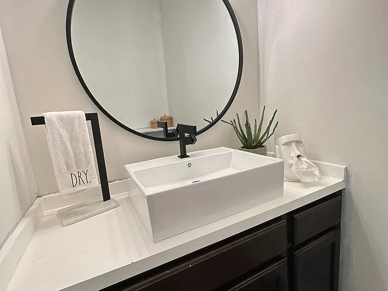 38300 Hixford Pl — Photo 8