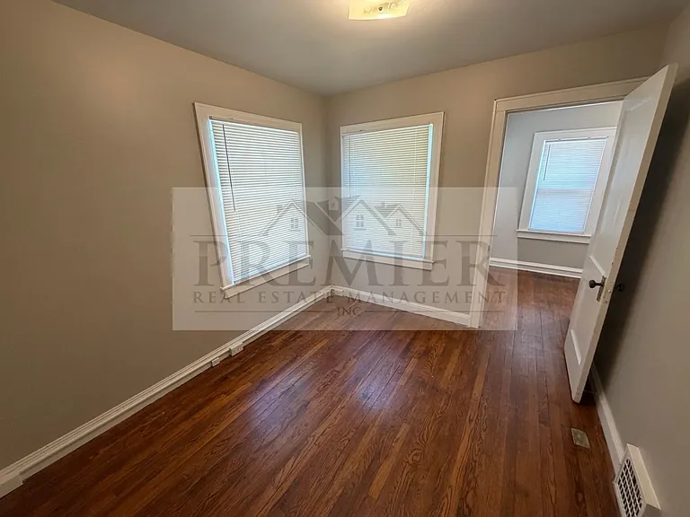 5607 Virginia Ave — Photo 10
