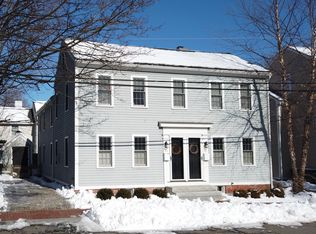 50 Warren St, Newburyport, MA 01950