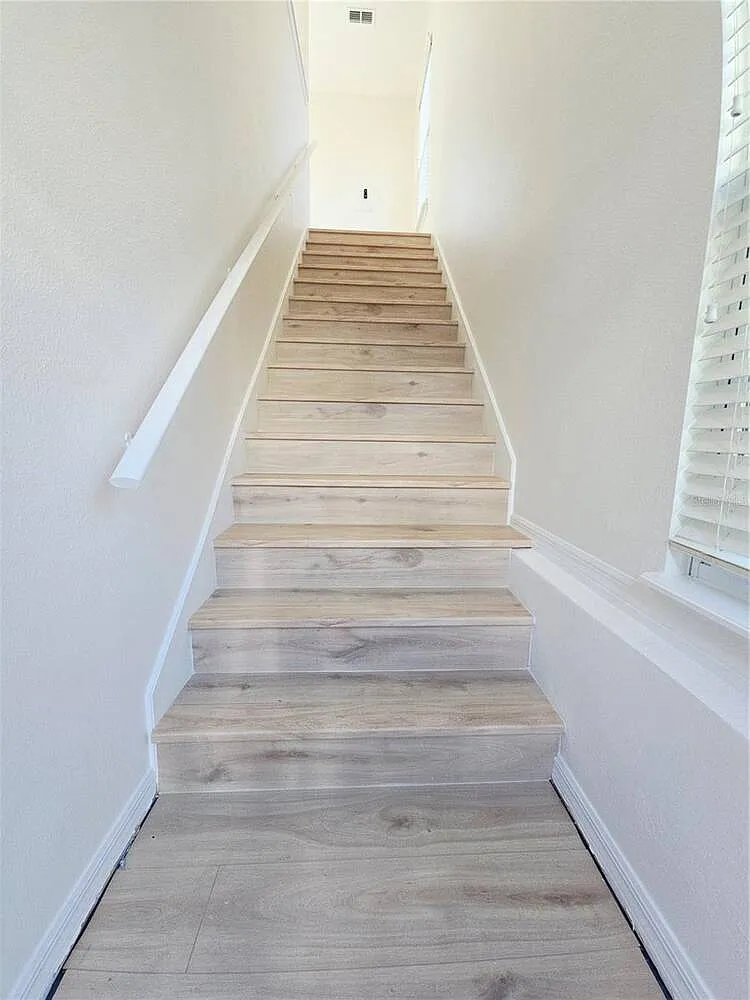1 bed, 1.0 bath, 713 sqft, $1,825 — Photo 3