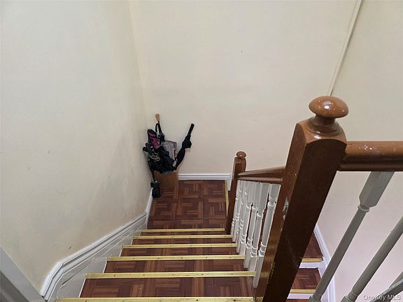 5th image of 5824 Van Cleef Street