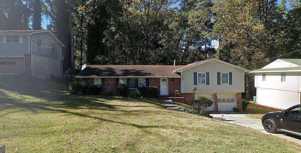 1st image of 1575 Danbury Dr