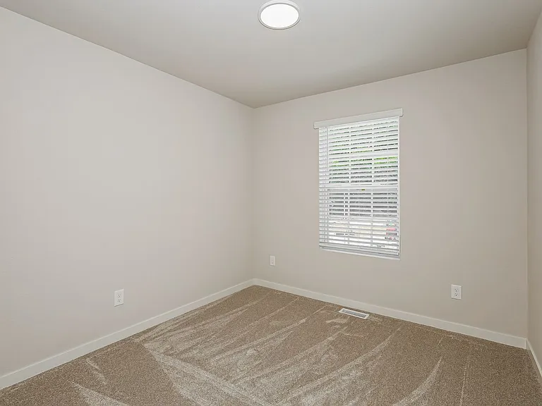 8191 Crestbrook Ct — Photo 23