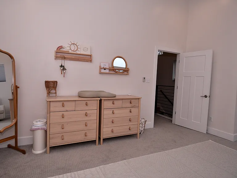 1426 Olive St — Photo 17
