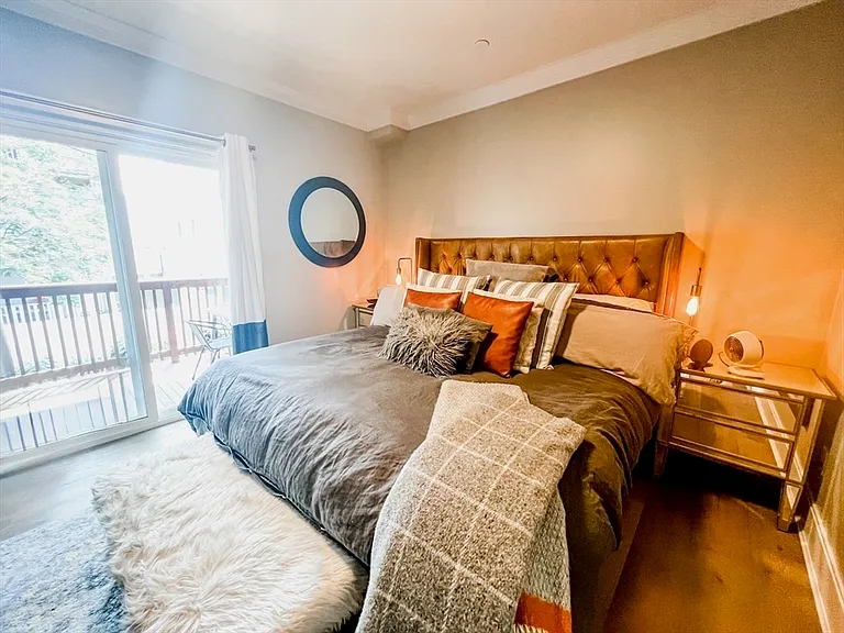 69 Falcon St #3 — Photo 9