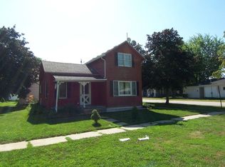 9702 Illinois St, Hebron, IL 60034