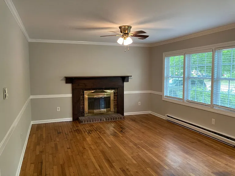 10101 Bayham Dr — Photo 5