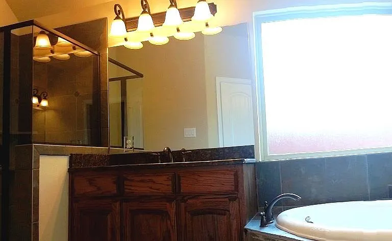 2675 Roger Williams Dr — Photo 12