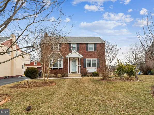 255 Worrell Dr, Springfield, PA 19064