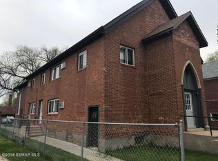 217 N Main St, Cochrane, WI 54622