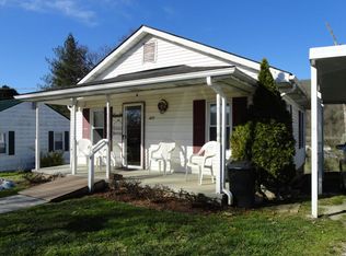 521 Duncan Ave, Rocky Top, TN 37769