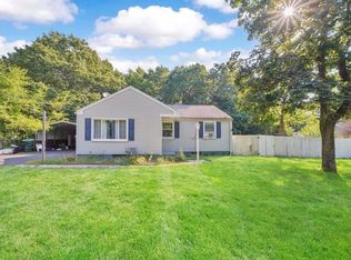 159 Stapleton Rd, Springfield, MA 01109