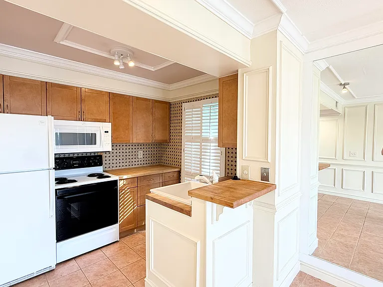 273 Cypress Point Dr — Photo 5