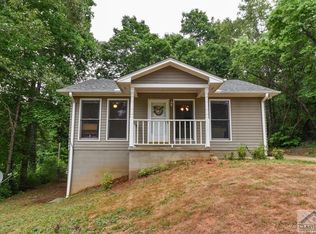 312 Riverdale Rd, Toccoa, GA 30577