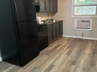 268 Legion St APT 101, Weber City, VA 24290