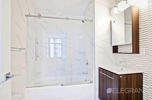 Rented by (Legacy) Elegran | media 42