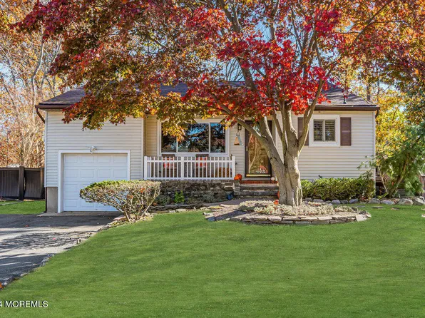 4 E Francis Avenue, Morganville, NJ 07751
