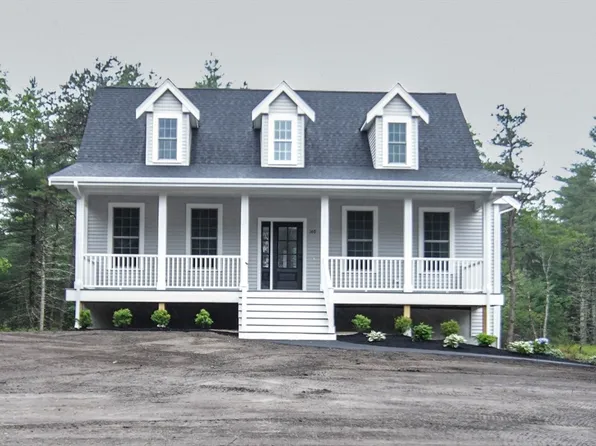 140 Tispaquin St, Middleboro, MA 02346