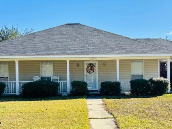 11528 Bayou Pl, Ocean Springs, MS 39564