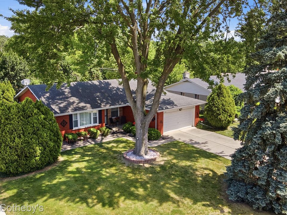 1st image of 6344 Campus Dr