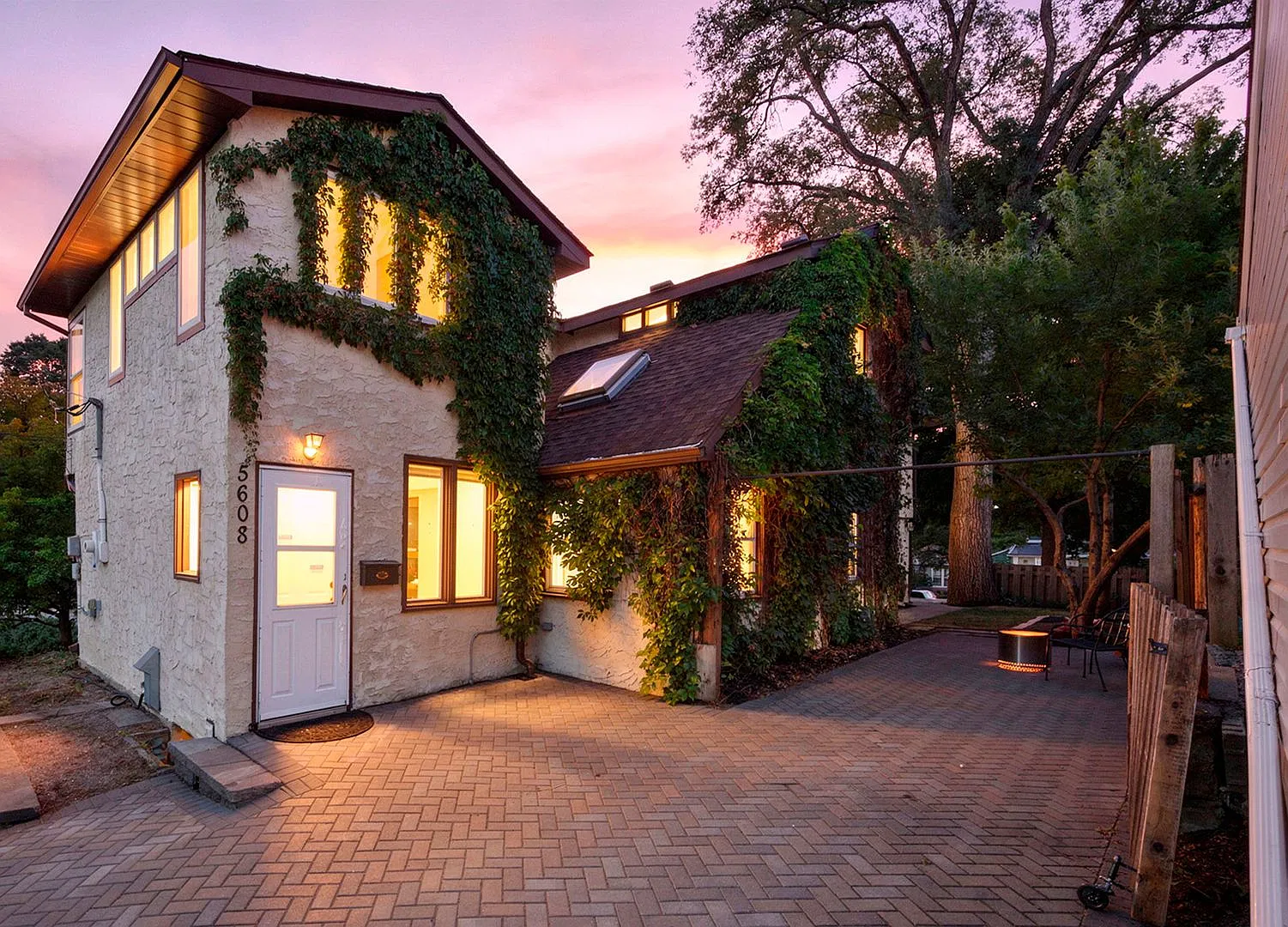 Charming 3-Bedroom Home in Minneapolis' Kenny Neighborhood — Photo 3
