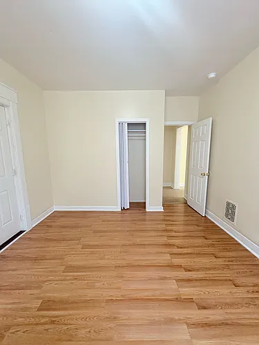 534 Whalley Ave Photo 1
