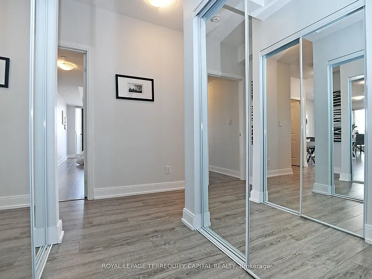 9608 Yonge St #1011 — Photo 5