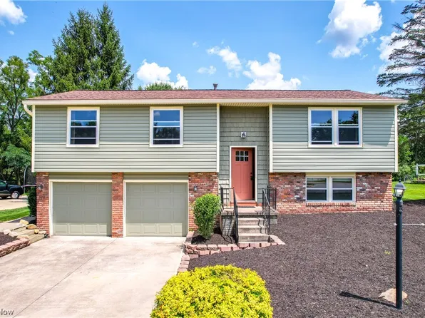 3585 Nautilus Trl, Aurora, OH 44202