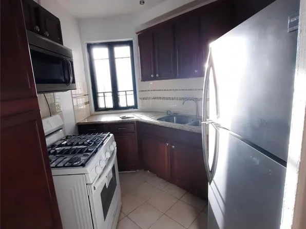 1595 Odell Street #3c, Bronx, NY 10462